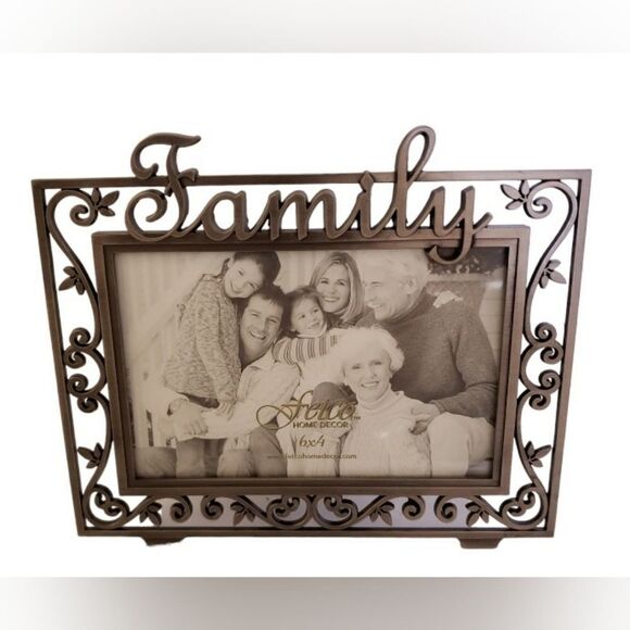 Metal Picture Frame   - Picture 1 of 6